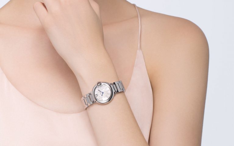 Cartier blue deals balloon 28mm