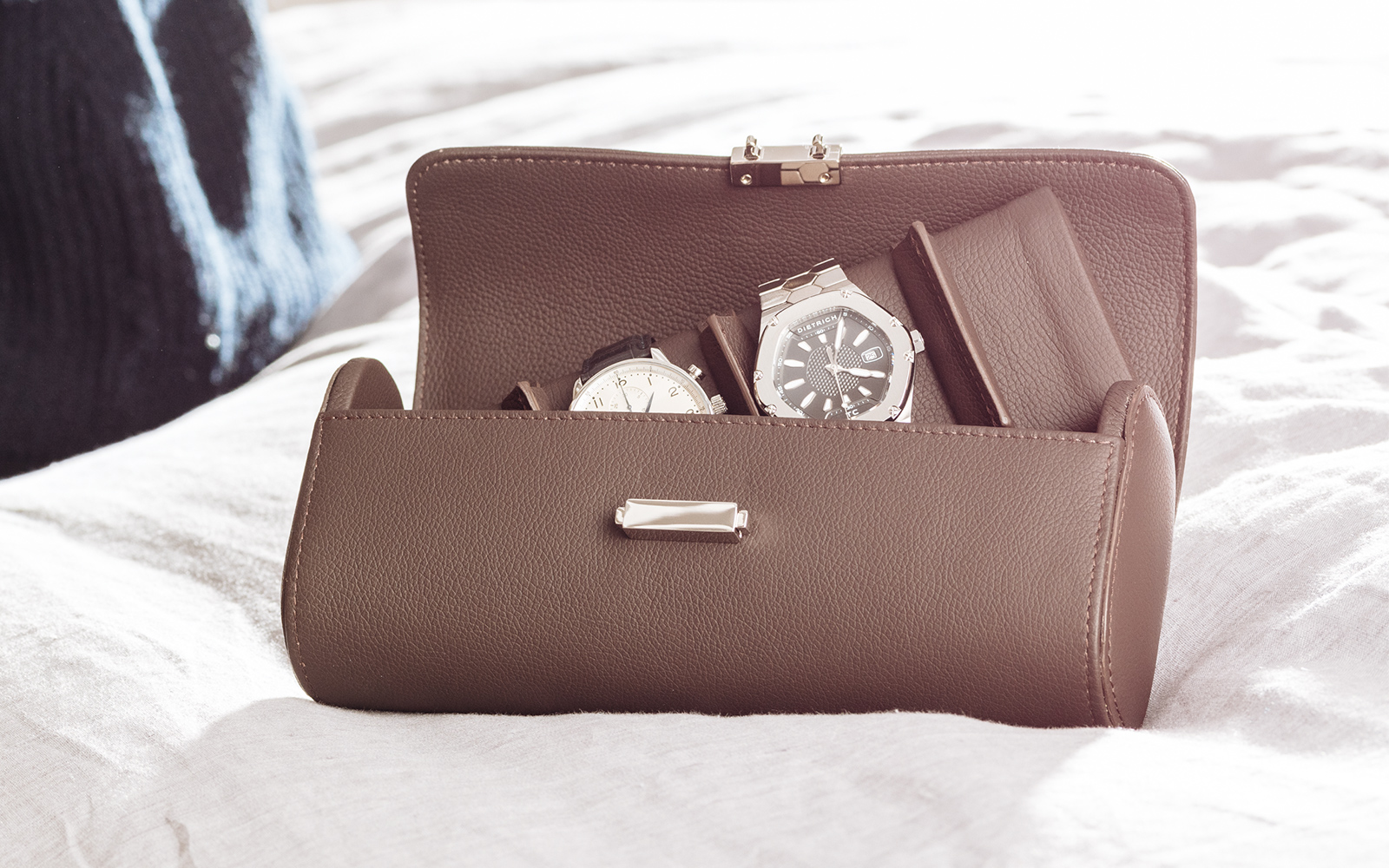 POCHETTE CHESTNUT P 3 watch travel case featured