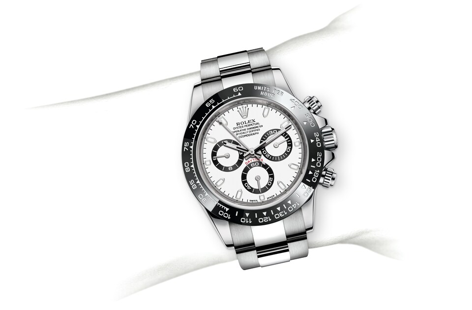 m116500ln-0001_modelpage_on_wrist_landscape-1.jpg