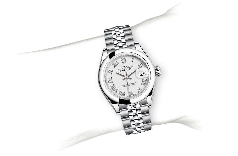 m279160-0015_modelpage_on_wrist_landscape-1.jpg