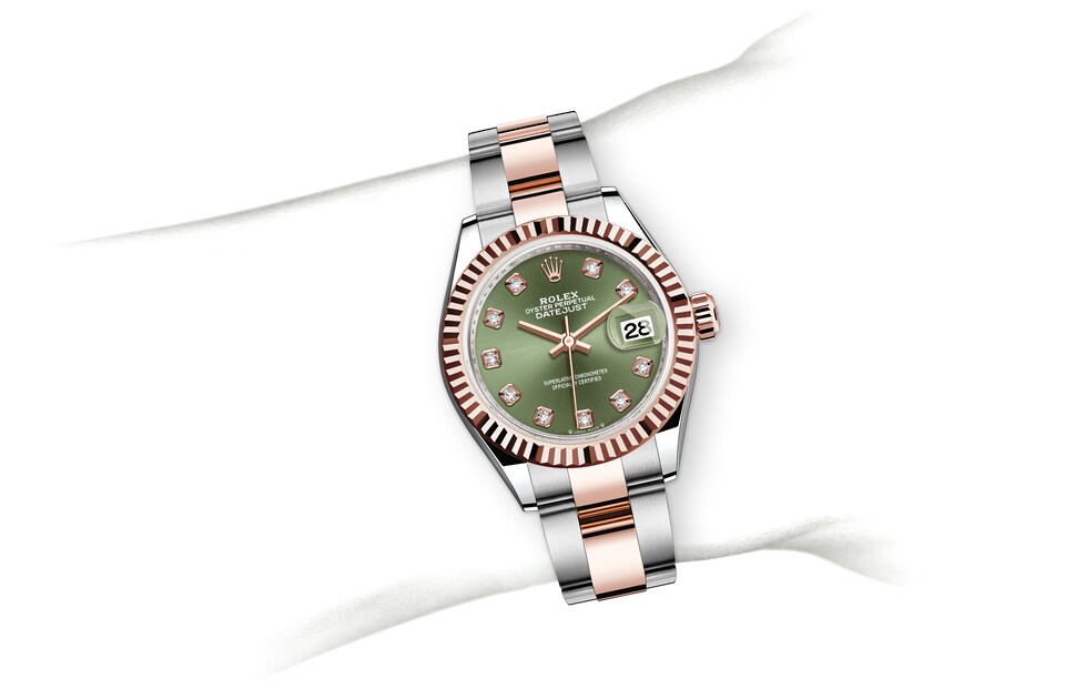 m279171-0008_modelpage_on_wrist_landscape-1.jpg