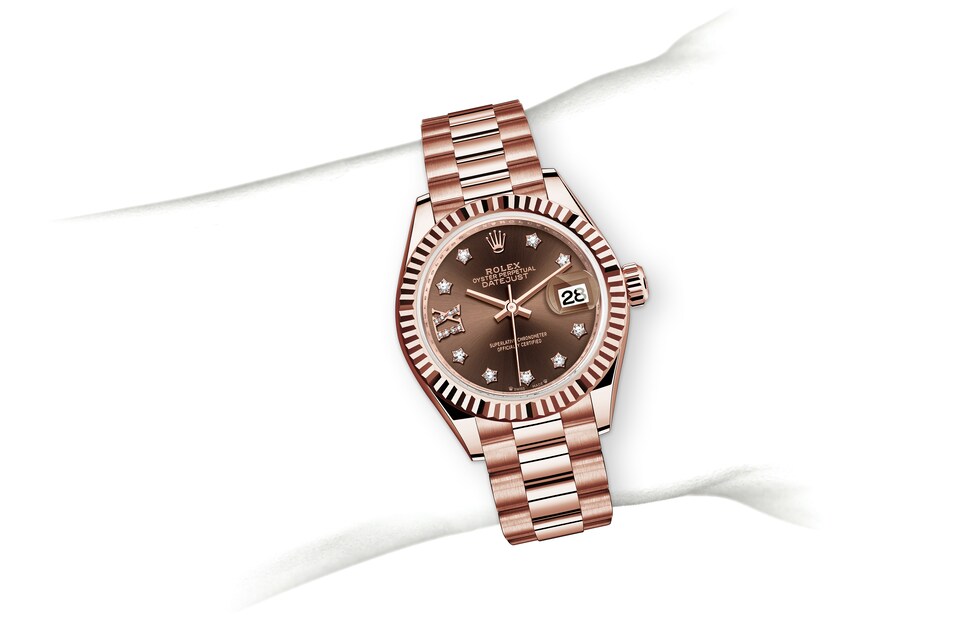 m279175-0002_modelpage_on_wrist_landscape-1.jpg