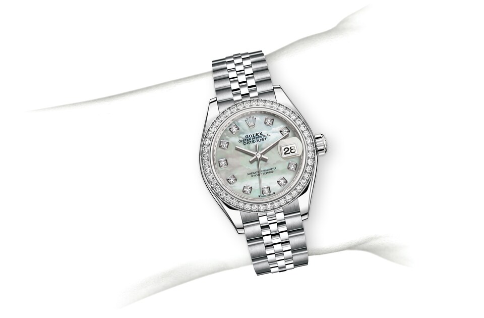 m279384rbr-0011_modelpage_on_wrist_landscape-1.jpg