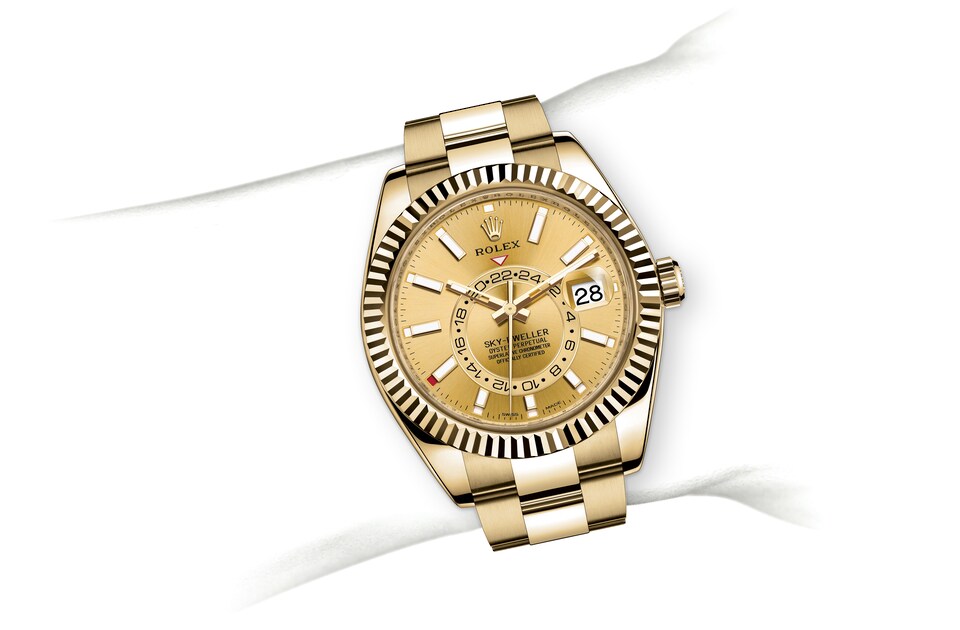 m326938-0003_modelpage_on_wrist_landscape-1.jpg
