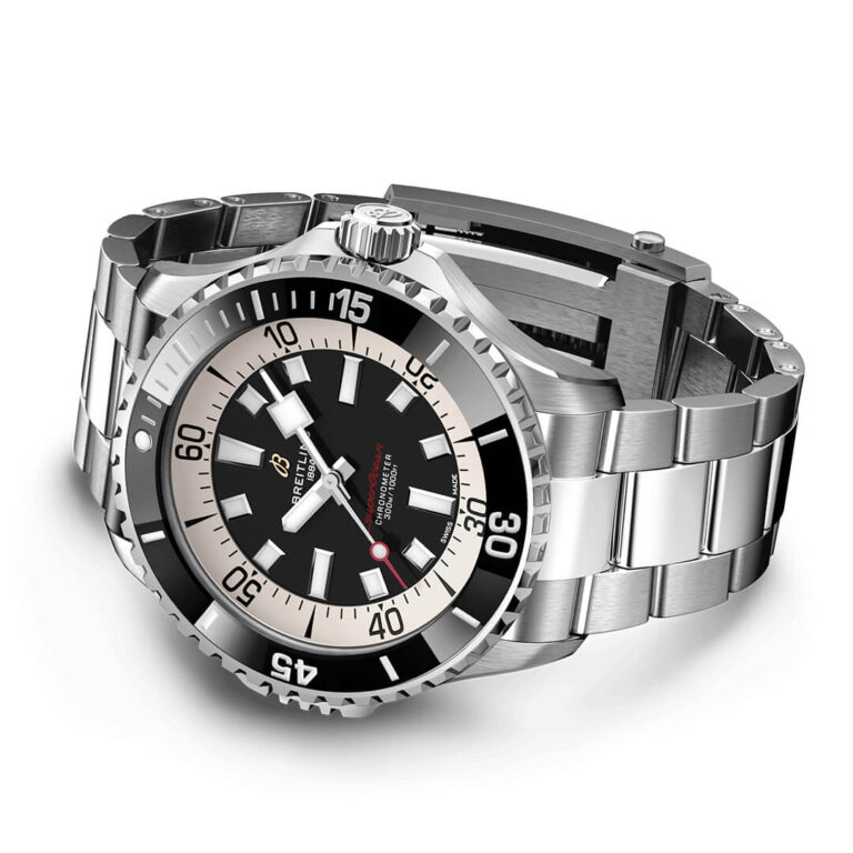 Breitling Superocean Automatic 46 A17378211B1A1 1