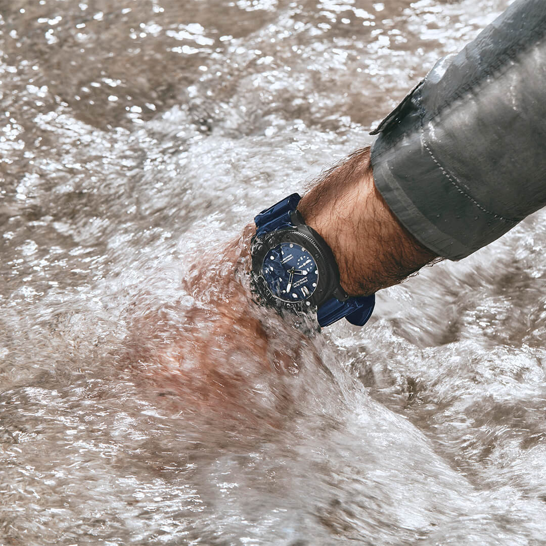 Panerai Submersible Carbotech PAM01232 - Shop now in Australia, Sydney, Perth and Online