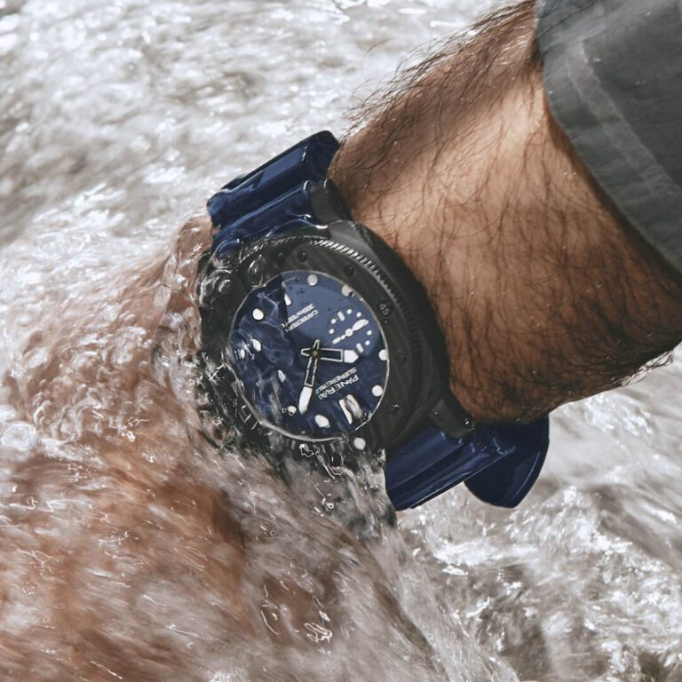 Panerai carbotech 2025 42mm