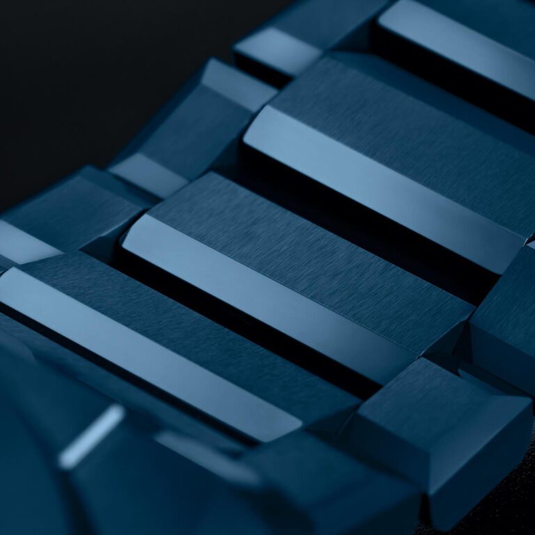HUBLOT Big Bang Integral Blue Indigo Ceramic 451.EX.5123.EX Shop HUBLOT now in Melbourne Airport, Perth, Sydney and Sydney Barangaroo.