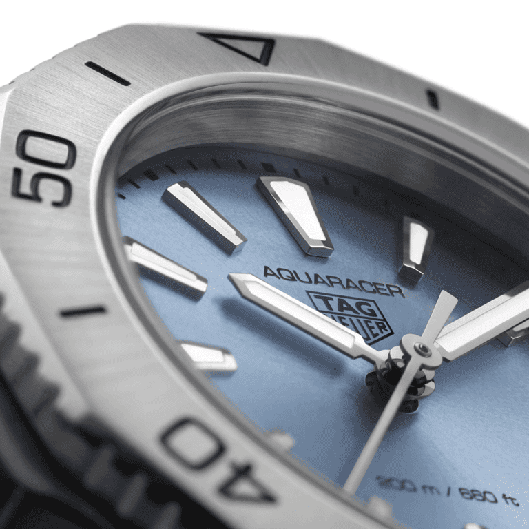 TAG Heuer Aquaracer Professional 200 Quartz WBP1415.BA0622 Shop TAG Heuer at Watches of Switzerland Canberra, Melbourne Airport and Online.