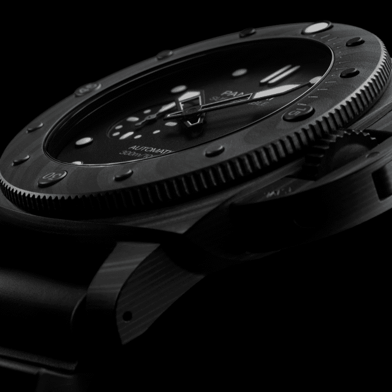 Panerai Submersible Carbotech™ PAM02231