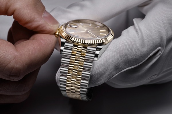 servicing your rolex - Watches of Switzerland