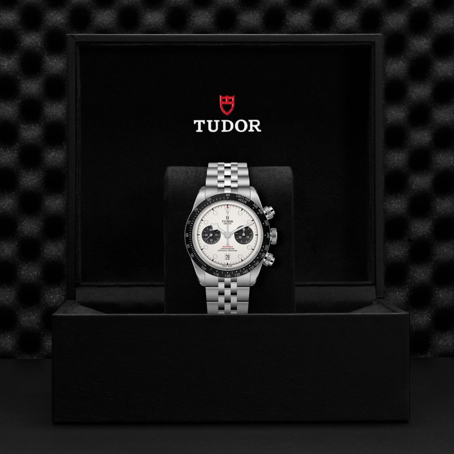 M79360N-0014 BLACK BAY CHRONO