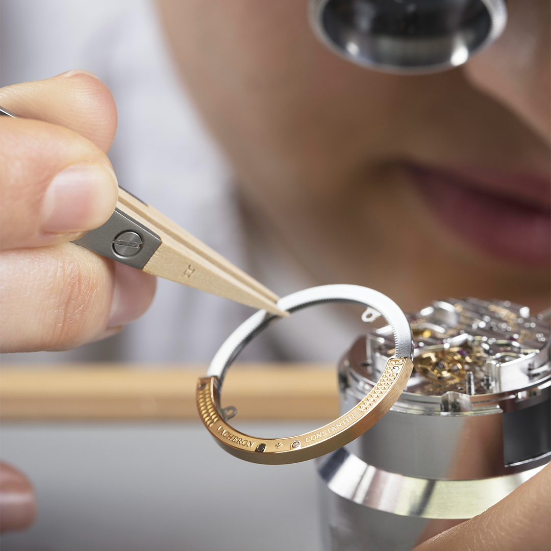 Traditionnelle tourbillon jewellery 6025T/000G-B63