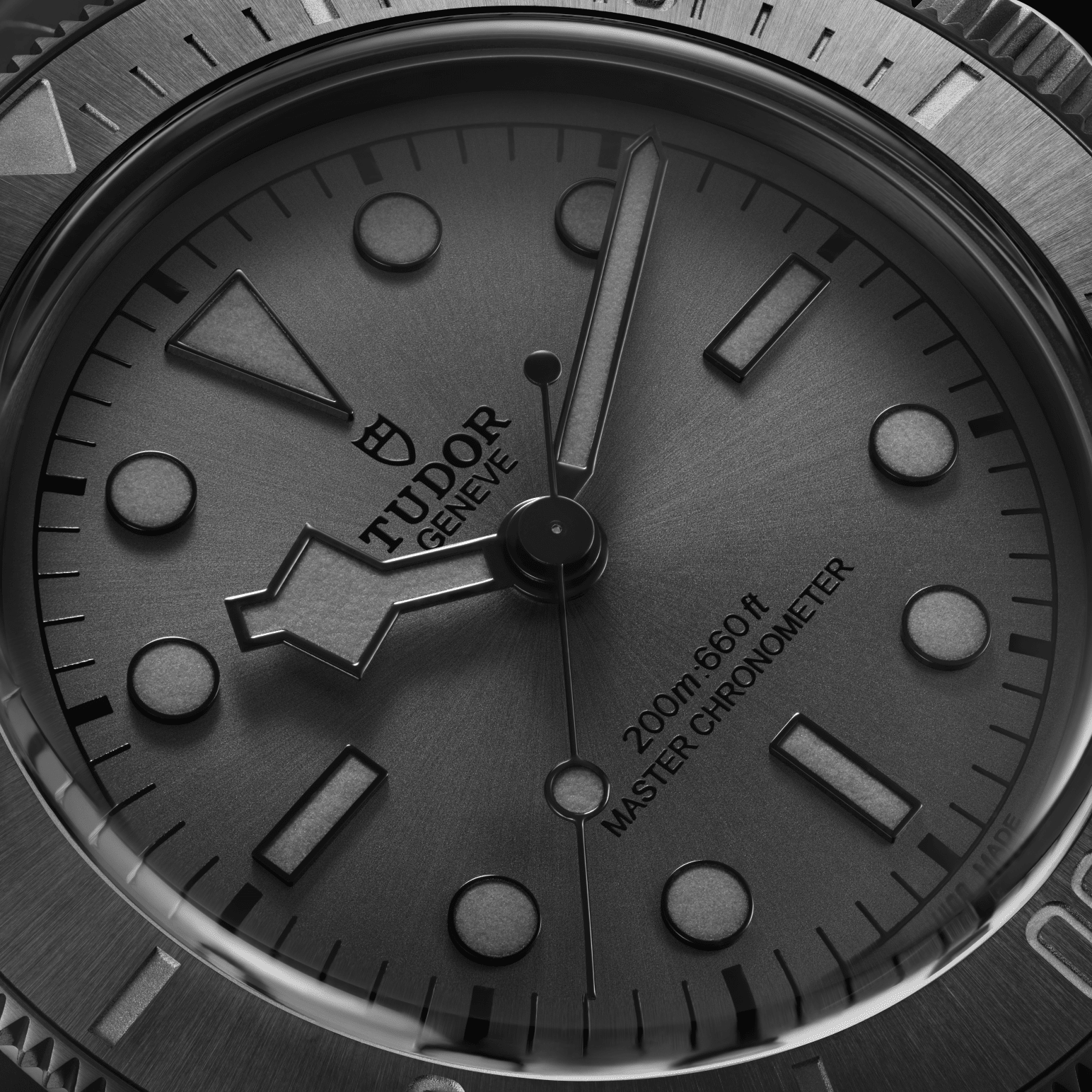 m7941a1acnu-0001 Black Bay Ceramic