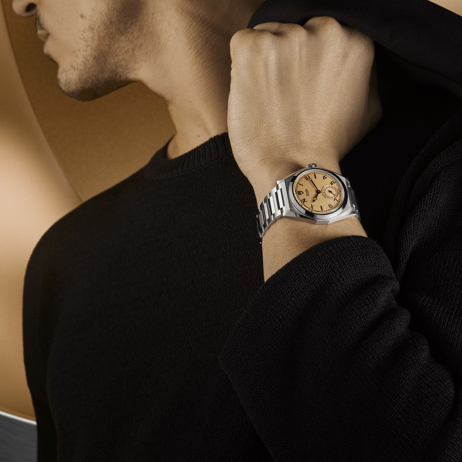 m2639w1a0u-0001 TUDOR Monarch